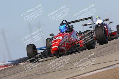 media/Oct-26-2025-CalClub SCCA (Sun) [[8ce1e69566]]/Group 3/Grapevine/